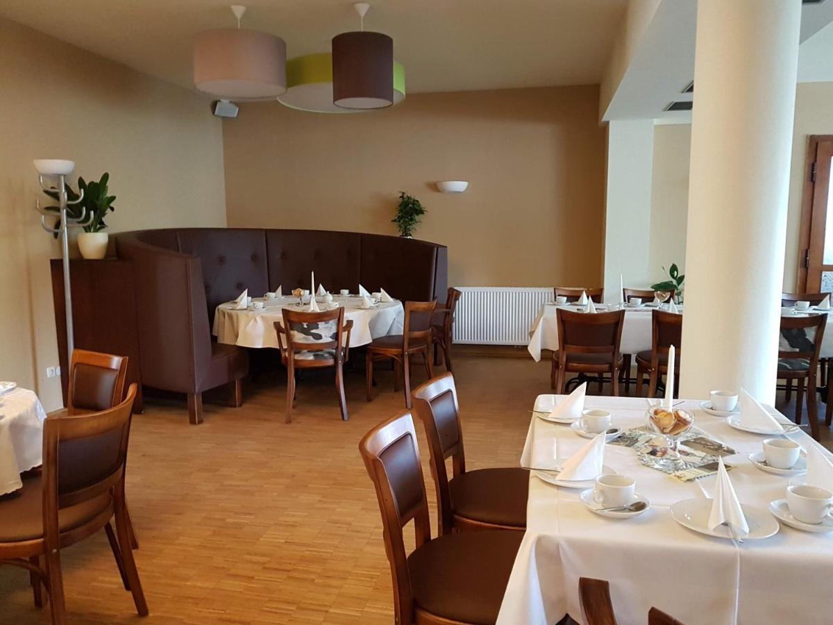 Gasthof Zur Friedenseiche Lohsa Eksteriør billede